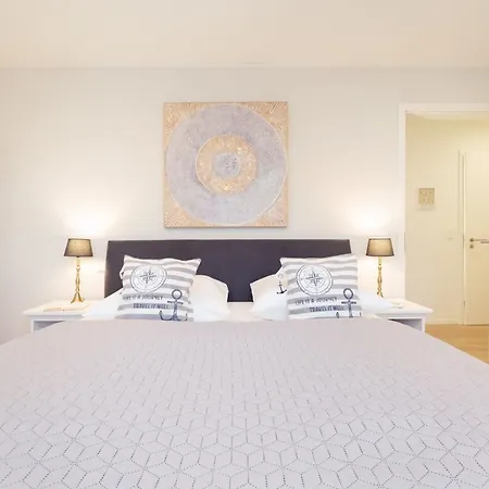 Hamptons Meets Apartment Groemitz